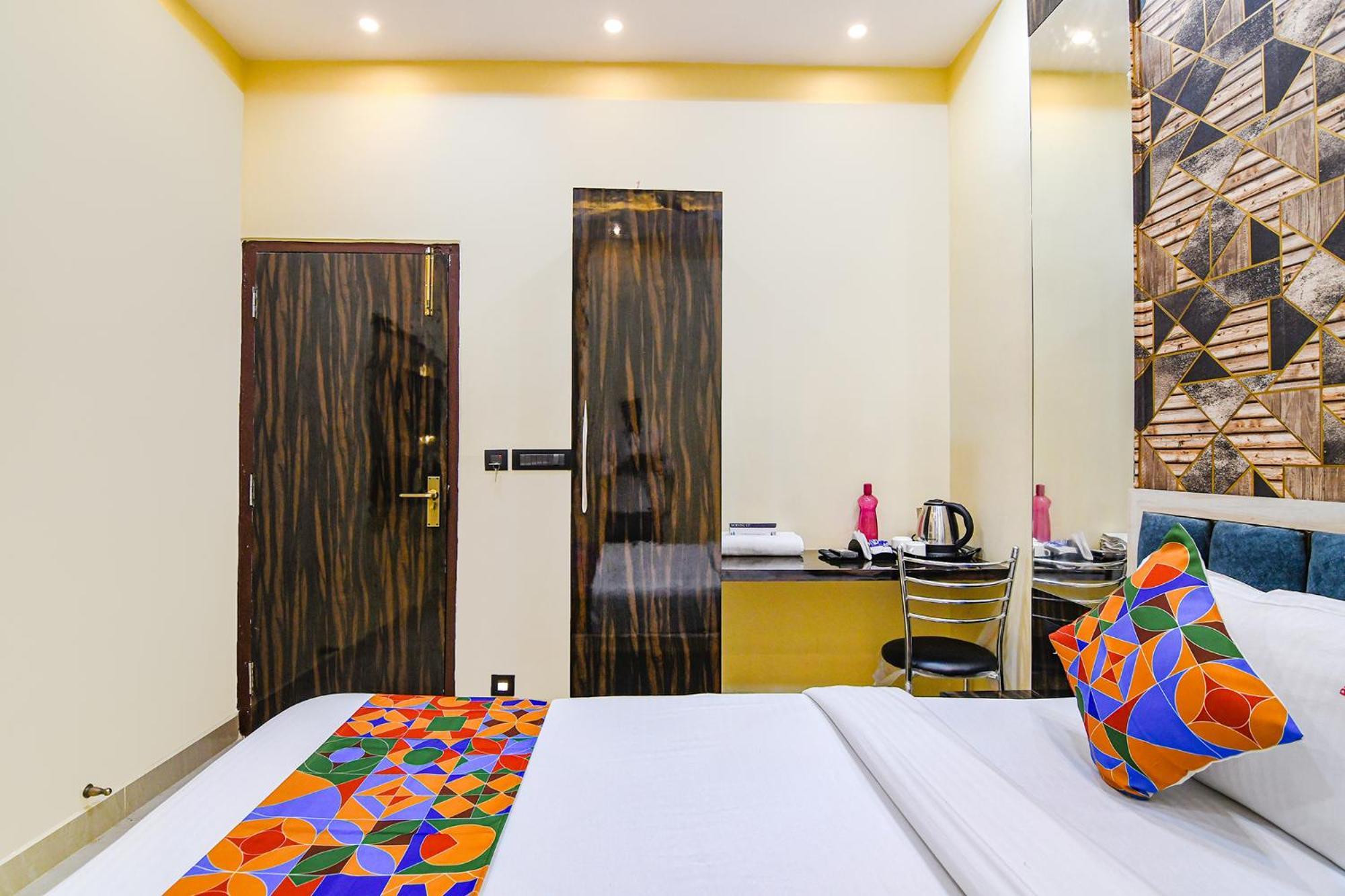 Fabhotel Royal Park Inn - Nr Eden Garden Stadium Колката Екстер'єр фото