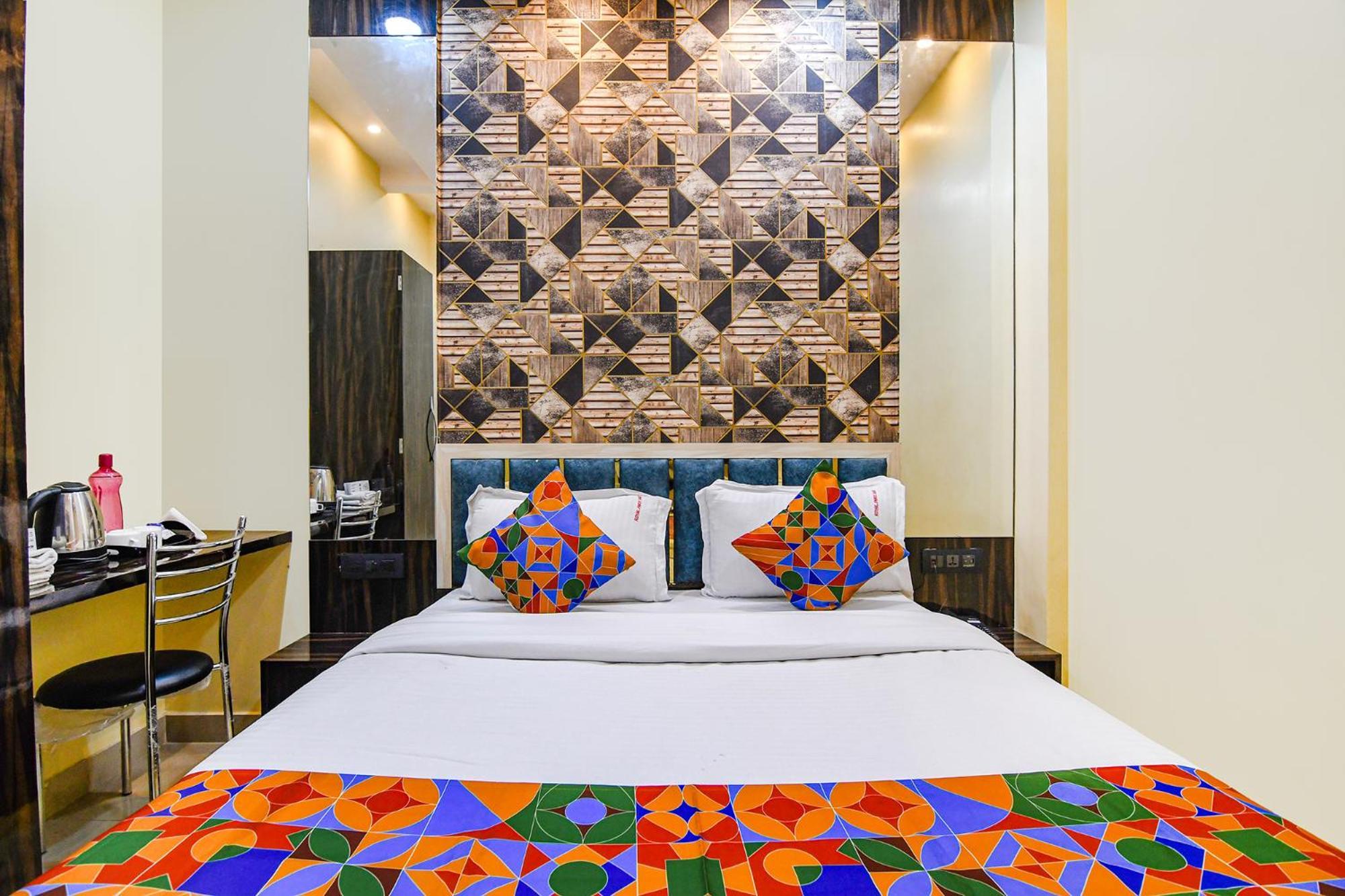 Fabhotel Royal Park Inn - Nr Eden Garden Stadium Колката Екстер'єр фото
