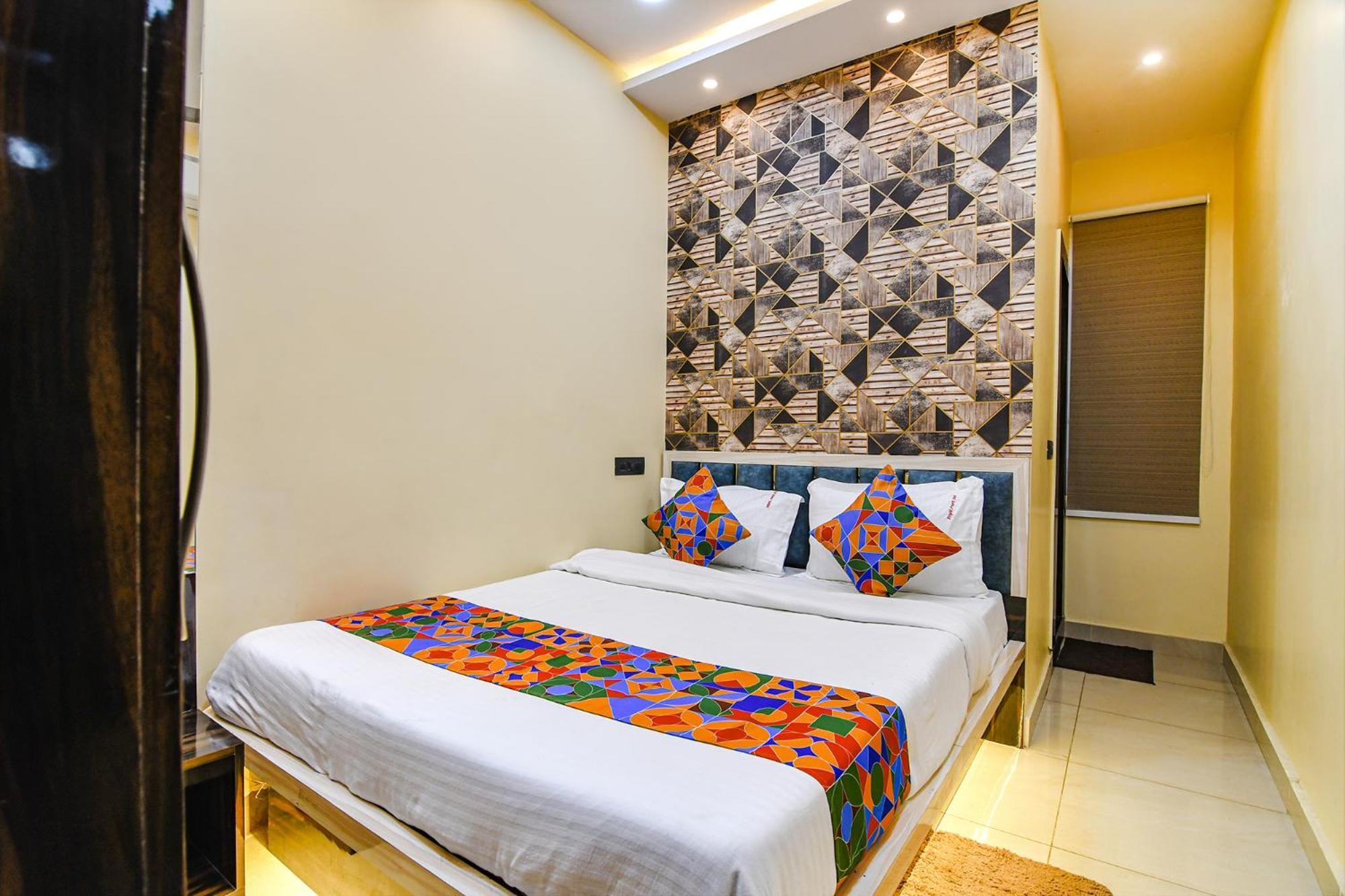 Fabhotel Royal Park Inn - Nr Eden Garden Stadium Колката Екстер'єр фото