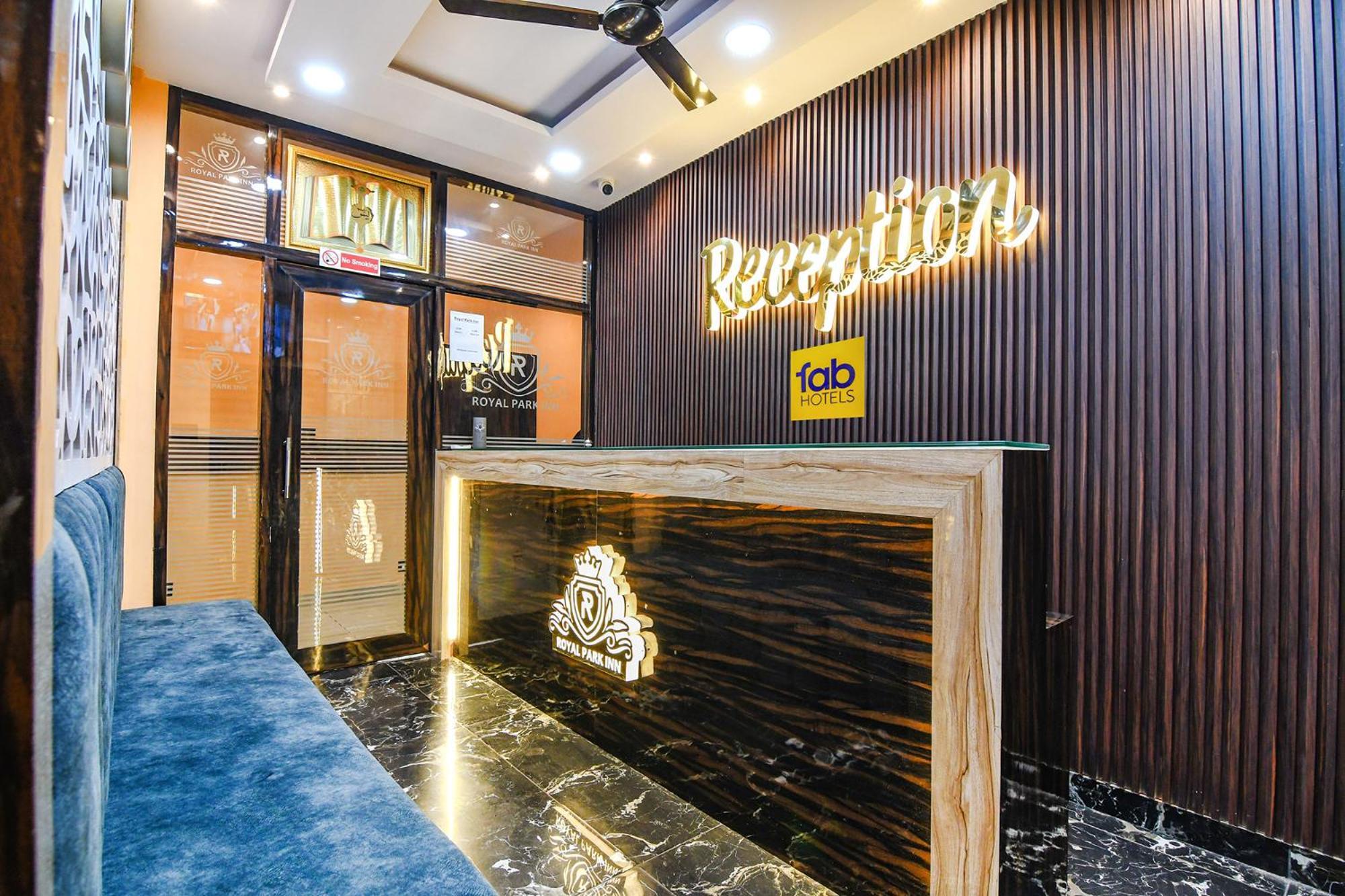 Fabhotel Royal Park Inn - Nr Eden Garden Stadium Колката Екстер'єр фото